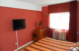 Apartament cu 3 camere, decomandat, spatios, cu finisaje moderne