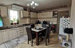 Apartament de 4 camere, 107 mp, 2 parcari, Apahida