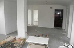 Vanzare 4 camere, 135 mp utili, zona Parcul Babes, loc parcare, zona linistita!