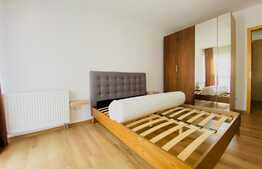 Apartament de 2 camere, 60 mp, garaj, boxa, zona Scala Center