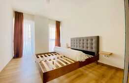 Apartament de 2 camere, 60 mp, garaj, boxa, zona Scala Center