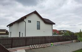 Casa de 115 mp, 4 camere, 420 mp, zona Sanpetru