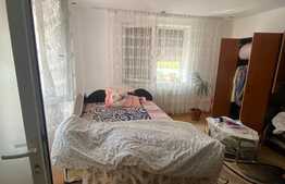 Casa de 95 mp, 3 camere , 1200 mp teren, Bod 