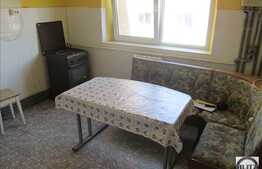 1 camera, 42 mp, decomandat, zona strazii Lombului!