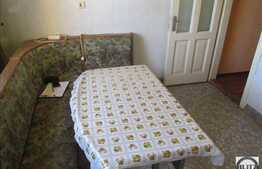 1 camera, 42 mp, decomandat, zona strazii Lombului!