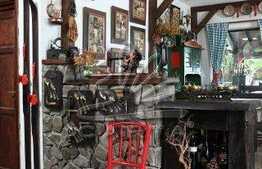 Casa de 6 camere, 320 mp, teren 700 mp, zona Bran