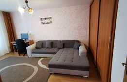 Apartament 2 camere, decomandat, 54 mp, loc de parcare, zona Terra