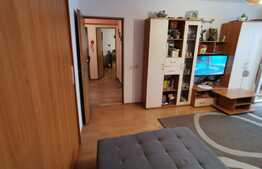 Apartament 2 camere, decomandat, 54 mp, loc de parcare, zona Terra