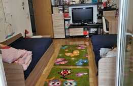 Apartament 2 camere, decomandat, 54 mp, loc de parcare, zona Terra