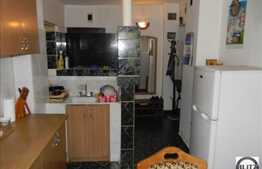 Vanzare apartament 2 camere decomandate, 52 mp utili, boxa, zona Ion Mester!