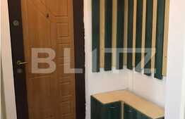 Apartament 2 camere, etaj intermediar, zona Parang