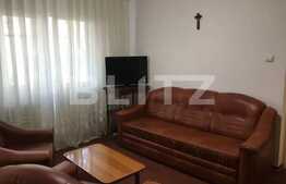 Apartament 2 camere, etaj intermediar, zona Parang