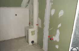 Vanzare 1 camera, 52 mp utili, semidecomandat, boxa la demisol, zona Napolact!