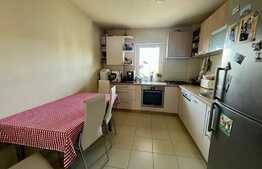 Apartament de 4 camere, 80 mp, etaj intermediar, zona Titulescu