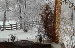 Vila cu 7 camere, 400 mp, teren 3500mp, zona Bran