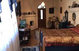 Vila cu 7 camere, 400 mp, teren 3500mp, zona Bran