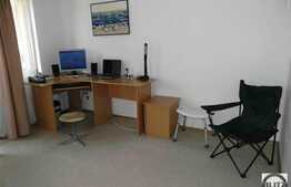 3 camere de vanzare, 120 mp utili, mansarda. Pret OPORTUN! Zona linistita