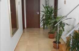 3 camere de vanzare, 120 mp utili, mansarda. Pret OPORTUN! Zona linistita