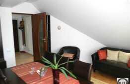 3 camere de vanzare, 120 mp utili, mansarda. Pret OPORTUN! Zona linistita