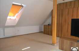 3 camere de vanzare, 120 mp utili, mansarda. Pret OPORTUN! Zona linistita