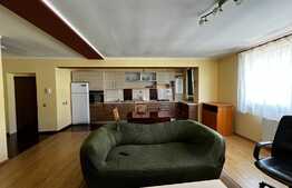 Apartament 3 camere, 80 mp, parcare inclusa, zona Centrala!