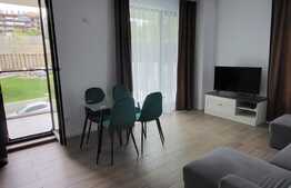 Apartament de 2 camere, 56 mp, decomandat, parcare, zona Golden Tulip