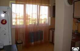 Vanzare apartament cu 2 camere , terasa 28 mp si cu loc parcare, zona Oncos