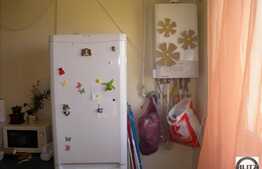 Vanzare apartament cu 2 camere , terasa 28 mp si cu loc parcare, zona Oncos