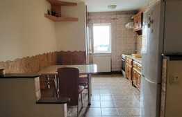 Apartament 3 camere, 70 mp, parcare, zona UMF