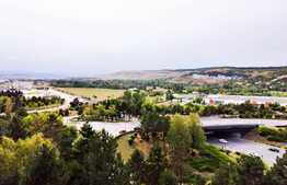 Apartament de 2 camere, 52mp, balcon, etaj intermediar, zona Bucium