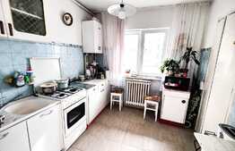 Apartament de 2 camere, 52mp, balcon, etaj intermediar, zona Bucium