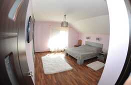 Casa individuala, 4 camere, living, 213 mp, teren 800mp, Carpiniș