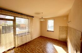 Apartament de 3 camere, decomandat, 66 mp, parcare, gradina, zona Terra