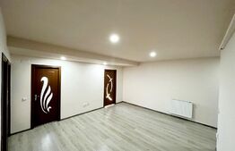 Apartament de 3 camere, decomandat, 66 mp, parcare, gradina, zona Terra