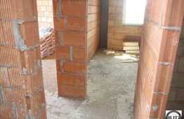 Vanzare 3 camere, 56 mp utili, zona Diana, semifinisat, terasa, cu panorama