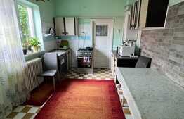 Apartament in casa, 2 camere, 64 mp, decomandat, zona GRUIA