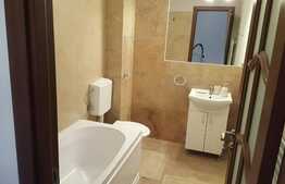 Apartament 3 camere, 75 mp, parcare, zona Terra 