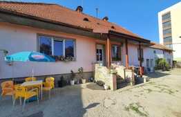 Casa de 4 camere, 200 mp, teren 750 mp, zona Bartolomeu