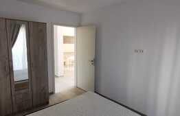 Apartament de 2 camere, 43mp, parcare, zona Coresi