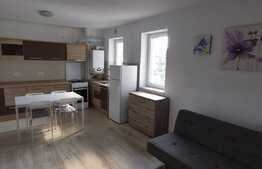Apartament de 2 camere, 43mp, parcare, zona Coresi