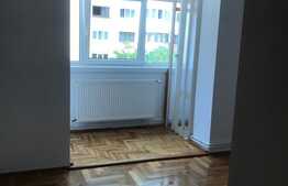 Apartament 4 camere, 90mp, decomandat, zona Racadau