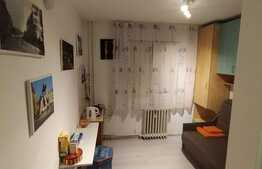 Garsoniera 11 mp, etaj intermediar, Gheorgheni