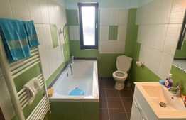 Apartament 2 camere, 55 mp, semidecomandat, parcare subterana, zona Donath