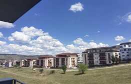 PONT ,Apartament 3 camere, 74 mp, parcare subterana, zona Subcetate 