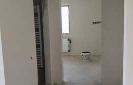 PONT ,Apartament 3 camere, 74 mp, parcare subterana, zona Subcetate 