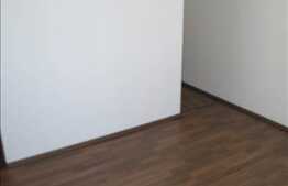 Vanzare apartament 4 camere, 81 mp utili, zona Piata Flora, cu boxa