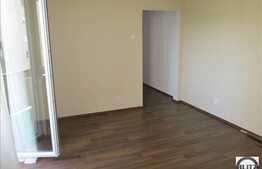 Vanzare apartament 4 camere, 81 mp utili, zona Piata Flora, cu boxa