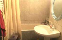 Apartament de 2 camere, 48 mp, etaj intermediar, zona aleea Azuga 