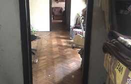 Apartament de 2 camere, 48 mp, etaj intermediar, zona aleea Azuga 