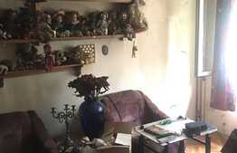 Apartament de 2 camere, 48 mp, etaj intermediar, zona aleea Azuga 